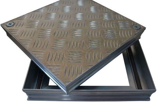 Напольный люк Технический съемный 54 мм 750*900, 1 створка Напольный люк Технический съемный 54 мм 750*900, 1 створка