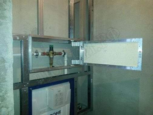 Люк под плитку Нажимной Секрет-Лайт 400*650 Люк под плитку Нажимной Секрет-Лайт 400*650