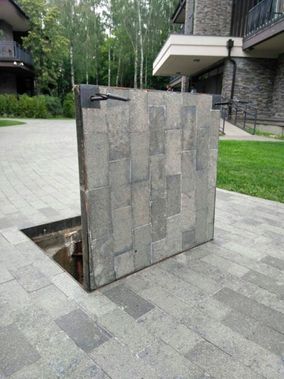 Люк под брусчатку Брус Ли Стальной 1200*800 Люк под брусчатку Брус Ли Стальной 1200*800