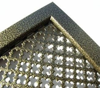 Решетка металлическая с перфорацией Цветок врезная 130*130 Решетка металлическая с перфорацией Цветок врезная 130*130